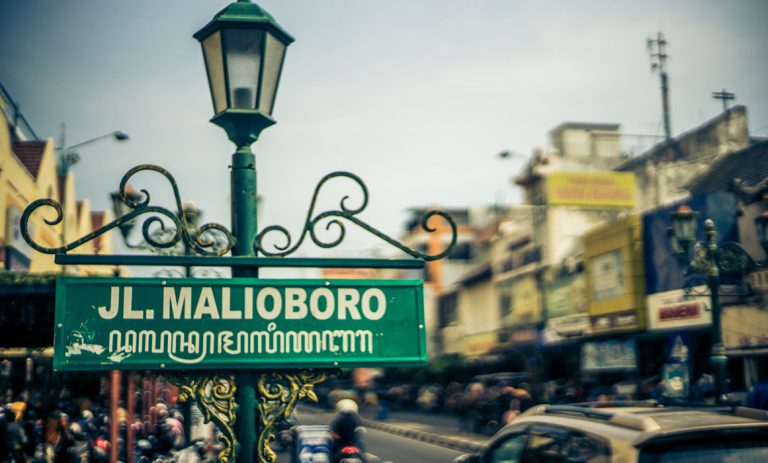 9 Tips Belanja di Malioboro Jogja, Irit Tak Bikin Kantong Sakit