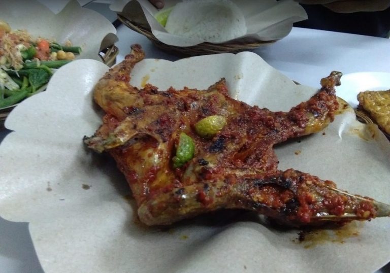 Ayam Taliwang Papin, Cita Rasa Seporsi Ayam dari Lombok ke Jogja