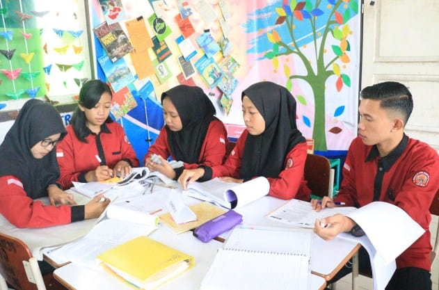 Rekomendasi Kampus Jurusan Pendidikan Guru Sekolah Dasar Terbaik di Jogja