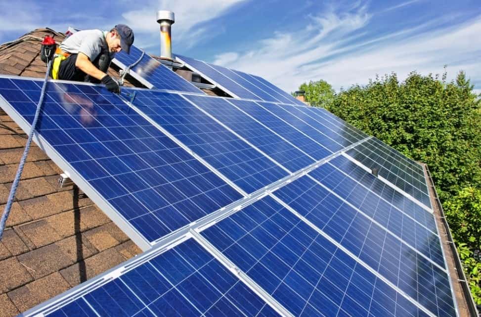 Rekomendasi Toko dan Jasa Pasang Solar Panel di Jogja