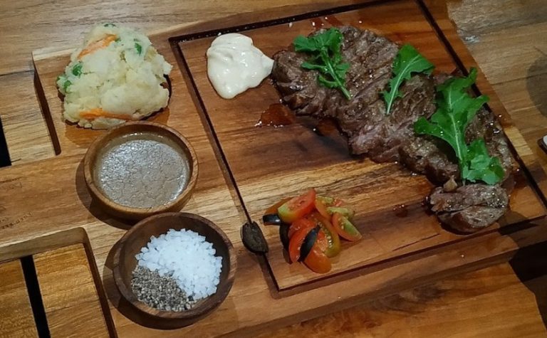 Rekomendasi Kuliner Steak di Jogja