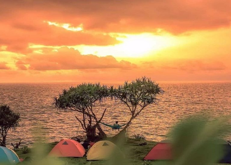 Rekomendasi Paket Camping di Jogja