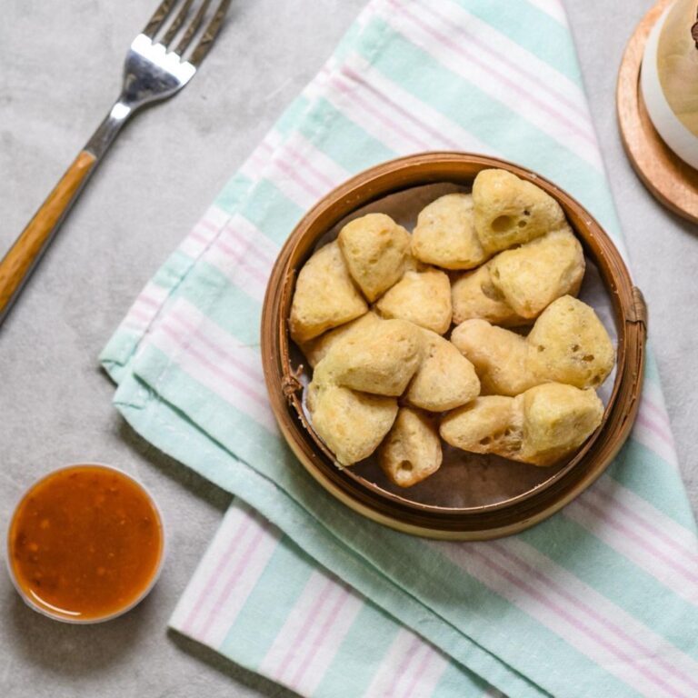 Bakso goreng GG, salah satu rekomendais kuliner gorengan di Jogja. Foto: instagfam bakso goreng GG.
