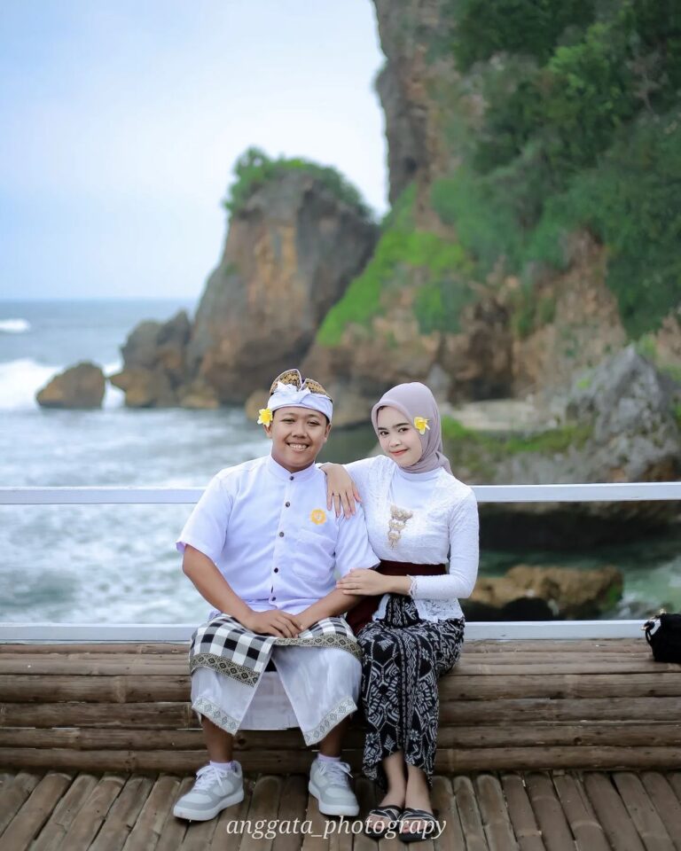 Lokasi, Jam Buka dan HTM Pantai Ngobaran Gunungkidul: Menawarkan Keindahan Alam yang Unik Serasa di Bali