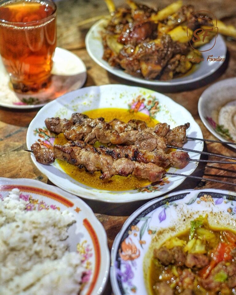 Sate Pak Bari, salah satu rekomendasi kuliner kambing di Jogja. Foto: instagram @surabayafoodies