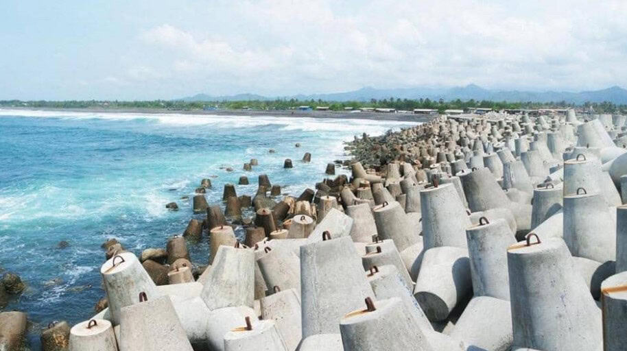 Pesona Pantai Glagah Kulon Progo, Keindahan Laguna dan Ragam Aktivitas Seru, sumber berjogja.com