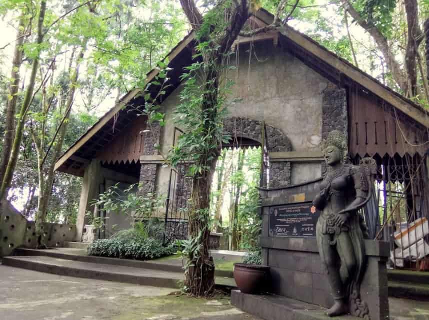 Menjelajahi Keagungan Budaya Jawa di Museum Ullen Sentalu Jogja, Destinasi Wajib Pecinta Sejarah dan Seni, Foto tripjogja.co.id