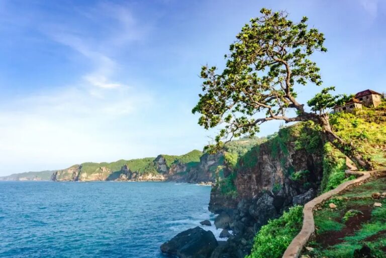 Wisata Tanjung Kesirat Jogja, Foto shutterstock