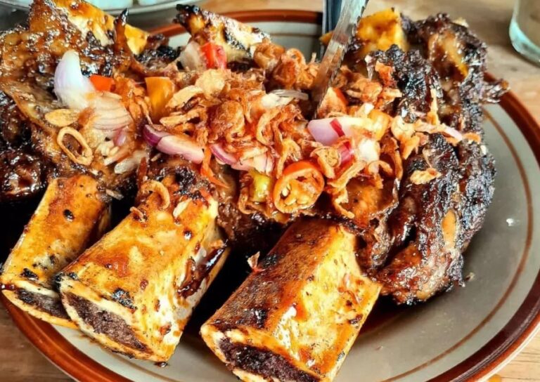 Rekomendasi kuliner 24 jam di Jogja: Iga BAJOG dengan menu iga bakar buka nonstop
